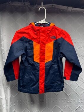 The North Face Boy's Resolve Rain Jacket Red Navy Orange Size XXS (5)